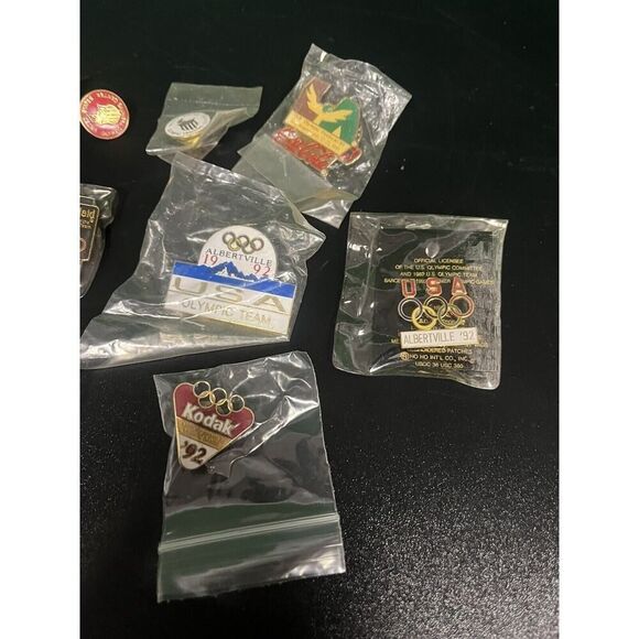 BADGE COLLECTION vintage metal enamel pin Olympic Late 1990s USA - Picture 2 of 12